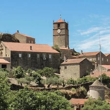 Nave De Pedra * Monsanto